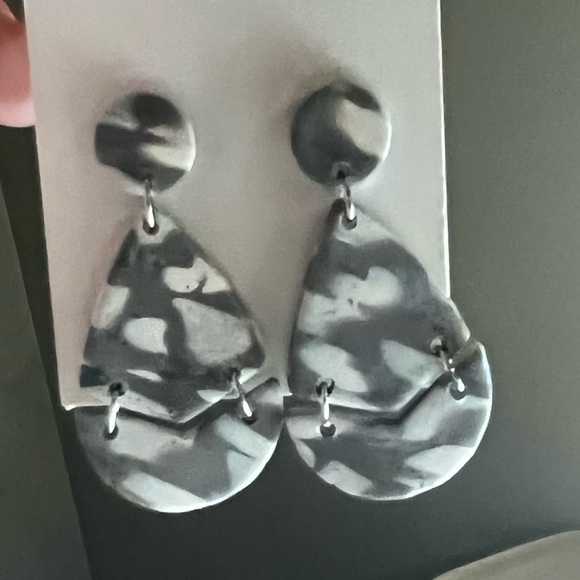 New Handmade Earrings - Picture 7 of 7